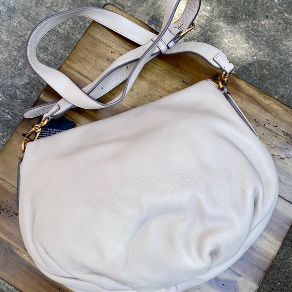 NWT Marc Jacobs Leather Crossbody - Picture 3 of 5